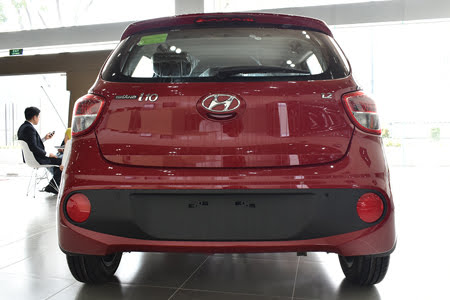 Sấy kính sau Hyundai Grand i10 hatchback 1.2 AT